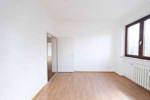 Großzügig geschnittene, 5 Zimmer, K-B-B, Eigentumswohnung, mit PKW- Stellplatz zu verkaufen – Die vollständige Adresse der Immobilie erhältst du vom Anbieter., 69121 Handschuhsheim, Heidelberg – Vorschaubild 14
