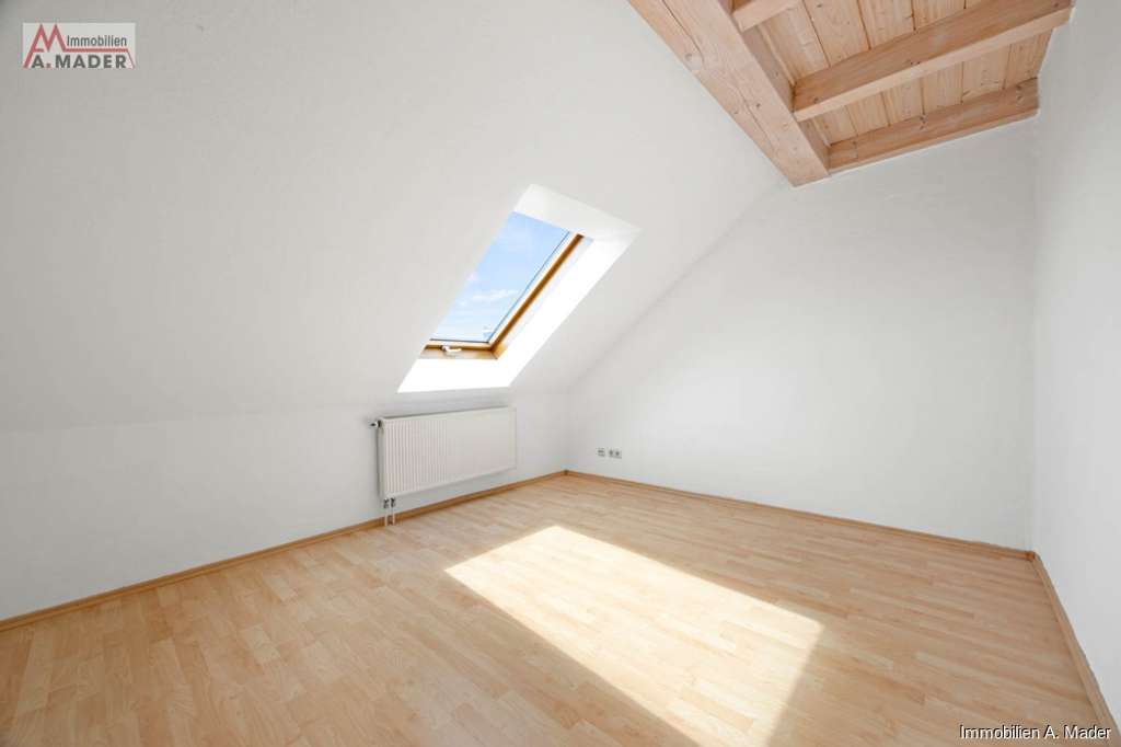 Immobilie in Tapfheim - Derzeit vermietete DG- Wohnung - Bild 2