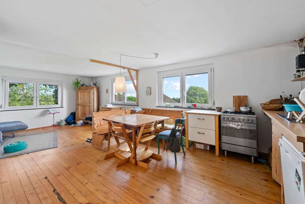 Immobilie in Illmensee - Viel Platz für Ihre Ideen – Großzügiges Wohnhaus mit Geschichte und viel Natur am Höchsten - Bild 1