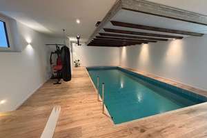 Neuw. Zuhause mit 441m² Wohn-Nutzfl., modernster Haustechnik, Indoorpool, Heimkino, Sommergarten – Blumenauer Str. 91, 81241 Pasing, München – Vorschaubild 2