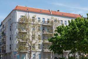 Werden Sie Vermieter: Mit großzügig geschnittener 3-Zimmer-Mietwohnung im Berliner Prenzlauer Berg – Hans-Otto-Straße 12, 10407 Prenzlauer Berg, Berlin – Vorschaubild 1