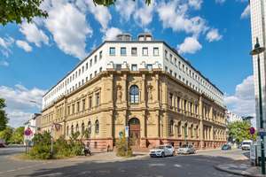 Charmante Altbauwohnung im Kulturdenkmal – Die vollständige Adresse der Immobilie erhältst du vom Anbieter., 64293 Mitte, Darmstadt – Vorschaubild 11