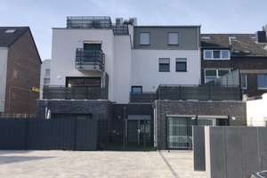 Exklusive Neubau-Wohnung aus 2022 mit 4-Zimmern, Top