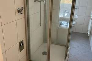Helle 2-Zi. mit EBK, Dusche & Laminat in ruhiger Lage!  – Würzburger Straße 36 A, 9130 Sonnenberg, Chemnitz – Vorschaubild 9