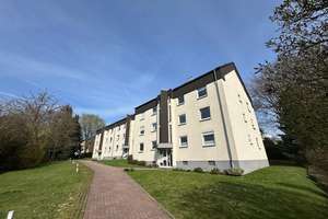 2 Zi-ETW - 1. OG - ca. 77 m² Wfl - BALKON - ZENTRAL - RUHIG - GRÜN - inkl. GARAGE - LÜTGENDORTMUND – Die vollständige Adresse der Immobilie erhältst du vom Anbieter., 44388 Lütgendortmund (Ortsteil), Dortmund – Vorschaubild 2
