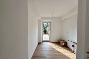 Nachhaltig wohnen: Mittelreihenhaus mit Wärmepumpe, PV-Anlage und ausgebautem Dachgeschoss in Volksd – Die vollständige Adresse der Immobilie erhältst du vom Anbieter., 22359 Volksdorf, Hamburg – Vorschaubild 8