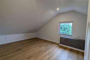 2 Zimmer in teilmöblierter Dachgeschosswohnung - renoviert & WG geeignet | mit EKB – Die vollständige Adresse der Immobilie erhältst du vom Anbieter., 26131 Eversten, Oldenburg (Oldenburg) – Vorschaubild 5