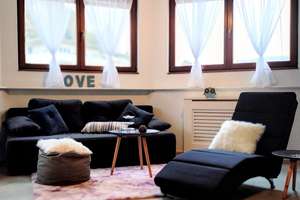 Gepflegte 2-Zimmer Dachgeschosswohnung in Heidelberg-Ziegelhausen – Peterstaler Straße 161, 69118 Ziegelhausen, Heidelberg – Vorschaubild 1