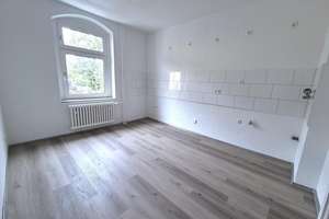 Achtung: Könnte dich glücklich machen./ Warning: Could make you happy. – Stollenstraße 18, 47166 Alt-Hamborn, Duisburg – Vorschaubild 7