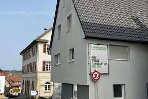 Großzügiges Mehrfamilienhaus mit 5 Wohneinheiten und 1 Gewerbeeinheit in Horb -Altheim Anlageobjekt – Bahnhofstraße 3, 72160 Horb am Neckar – Vorschaubild 3