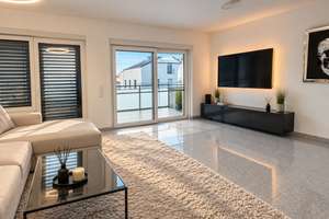 Moderne 2-Zimmer-Wohnung mit Süd-Balkon nahe Phoenixsee – 44263 Hörde (Ortsteil), Dortmund – Vorschaubild 2