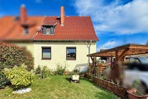 Klein, aber fein - gut geschnittene Doppelhaushälfte – Die vollständige Adresse der Immobilie erhältst du vom Anbieter., 1239 Lockwitz, Dresden – Vorschaubild 1