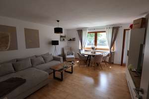 Helle 3-Zimmer-Wohnung mit Süd-Balkon & Top-Anbindung (S2 fußläufig) [W08] – Rosenstr. 34, 85551 Kirchheim bei München – Vorschaubild 3