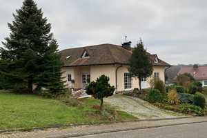 Großzügige Villa mit gehobener Innenausstattung in Neckarbischofsheim von privat zu verkaufen  – Buchenstraße 1, 74924 Rhein-Neckar-Kreis – Vorschaubild 1