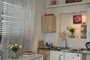BOCKENHEIM WEST I Schönes, helles, 1 Zimmer Studioapartment mit Küchenzeile und Gemeinschaftsbad – 60487 Bockenheim, Frankfurt am Main – Vorschaubild 7