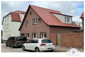 Wohnhaus mit Nebengelass im Herzen von Neukloster zu verkaufen – Kussiner Straße 1a, 23992 Neukloster – Vorschaubild 2