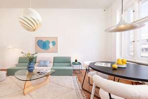 Reichenberger Straße, nahe Maybachufer: Charmante Altbauwohnung, 3 Zimmer, Dielen, Doppelkastenfenst – Reichenberger Straße 61A, 10999 Kreuzberg, Berlin – Vorschaubild 5