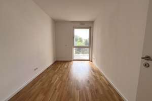Großzügige 4-Zimmer-Wohnung in Opladen mit Einbauküche und Fußbodenheizung – 51379 Opladen, Leverkusen – Vorschaubild 5