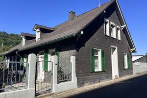 Schönes, großzügiges Zweifamilienhaus mit Ferienwohnung auf einem 999 m² großen Grundstück – Die vollständige Adresse der Immobilie erhältst du vom Anbieter., 56349 Kaub – Vorschaubild 9