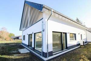 Erstbezug - Freistehendes Einfamilienhaus mit Einliegerwohnung mit Blick auf die Burg Kerpen – Die vollständige Adresse der Immobilie erhältst du vom Anbieter., 54578 Kerpen (Eifel) – Vorschaubild 1