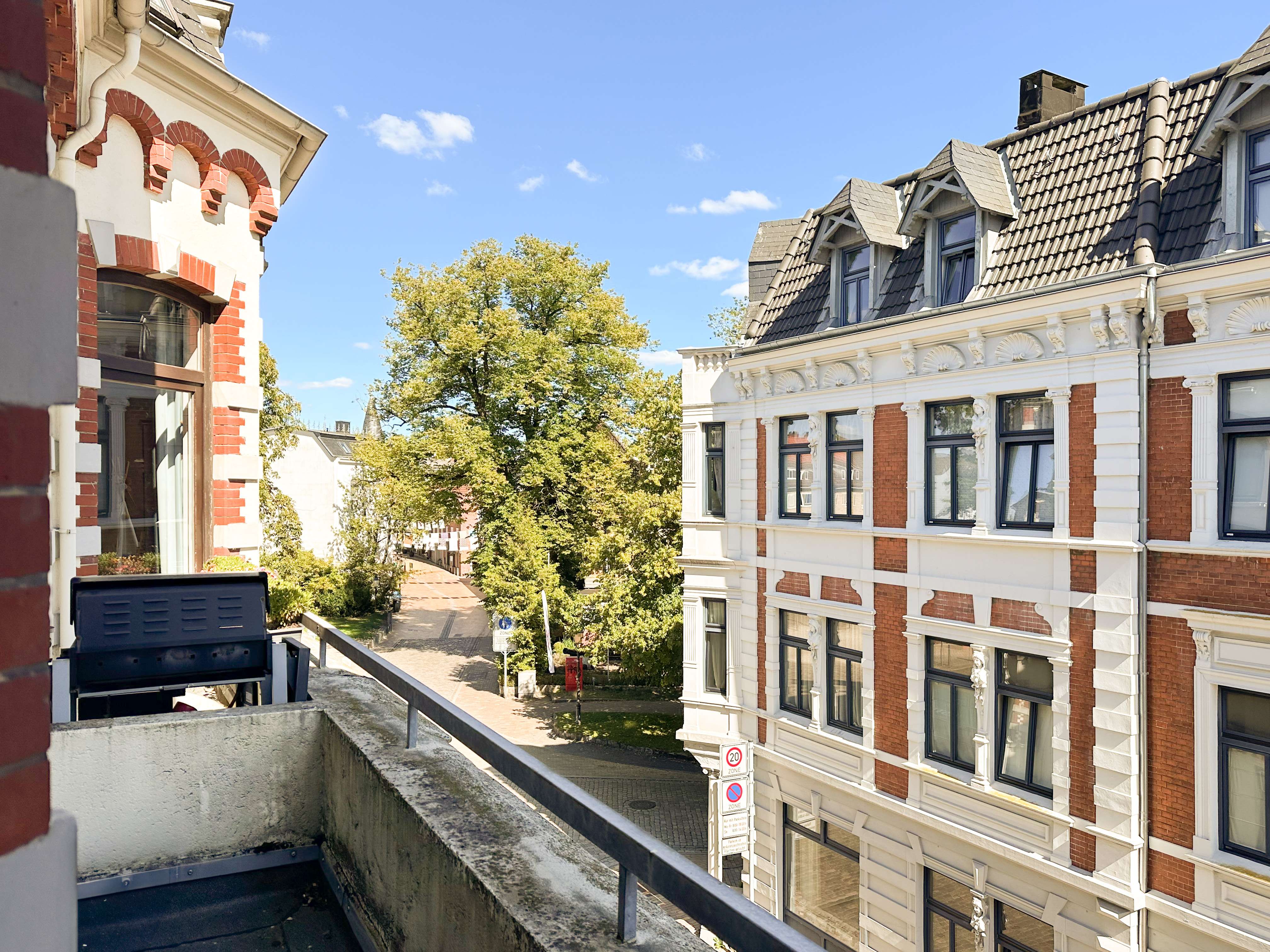 Viel Platz für Ihre Ideen: 4-Zimmer-Wohnung mit flexiblen Nutzungsmöglichkeiten, Neumünster – Bild 3