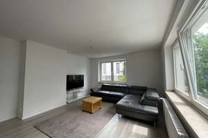 Helle, renovierte 2-Zimmer-Wohnung komplett möbliert - sofort verfügbar – Lütticher Str. 17, 52064 Sankt Jakob, Aachen – Vorschaubild 1
