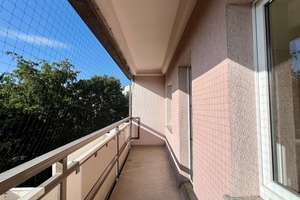 Schöne 3-Zimmerwohnung mit Balkon und Aufzug! – Elsterwerdaer Str. 16, 1239 Prohlis-Süd, Dresden – Vorschaubild 3