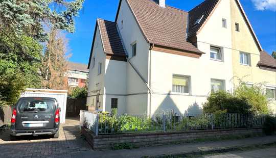 Bild von Charmantes Zweifamilienhaus mit großem Garten in Hannover-Leinhausen