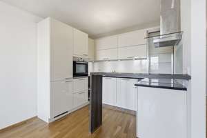 Attraktive 3-Zimmer-Wohnung in zentraler Lage – mit Loggia, Balkon und Tiefgaragenstellplatz – Die vollständige Adresse der Immobilie erhältst du vom Anbieter., 81241 Pasing, München – Vorschaubild 15
