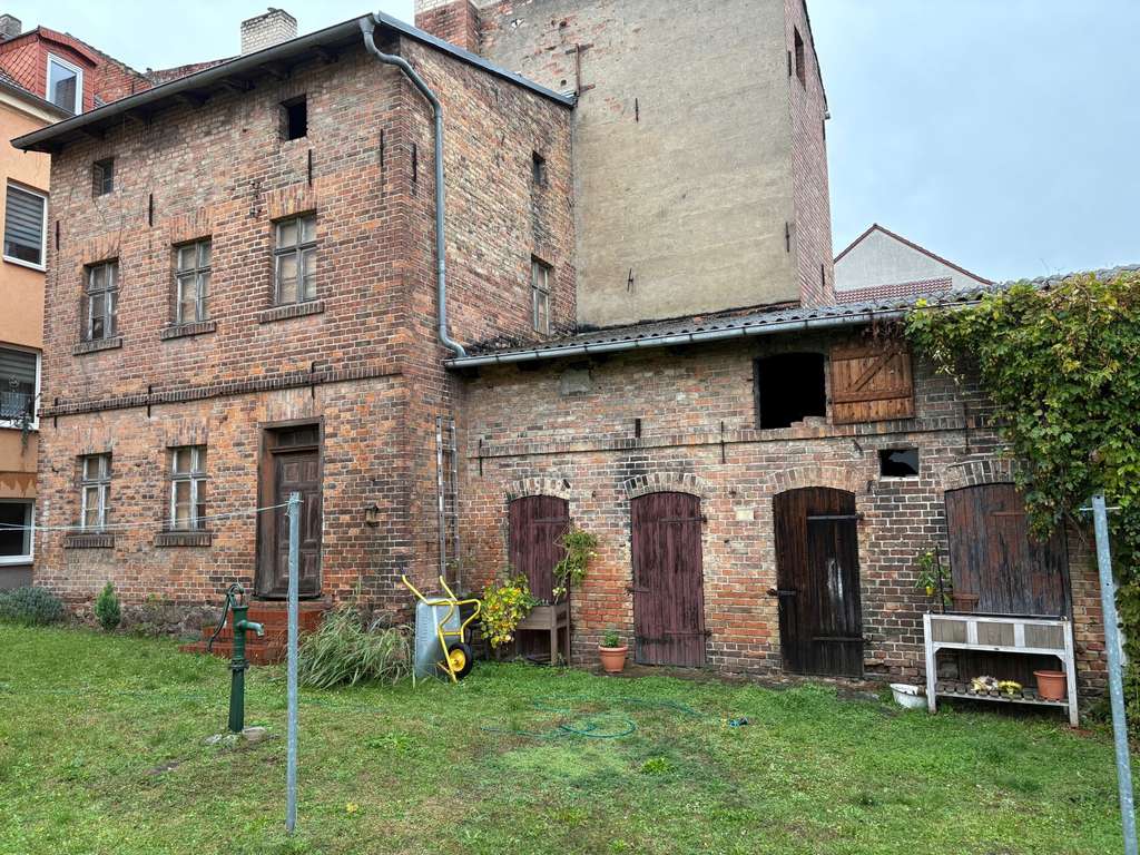 Immobilie in Bad Freienwalde (Oder) - Mehrfamilienhaus ( 6 Wohneinheiten) Bad Freienwalsde Zentrum - Bild 3