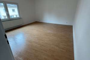 Frisch renovierte 4 Zimmer Maisonetten Wohnung mitten in Köln – Subbelrather Straße 555, 50827 Bickendorf, Köln – Vorschaubild 2