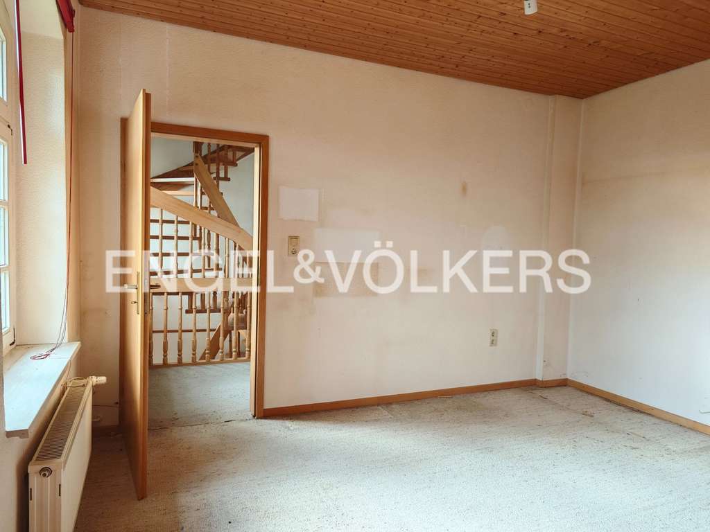 Immobilie in Schöppenstedt - Historische Doppelhaushälfte mit Charme und Ausbaupotenzial - Bild 2