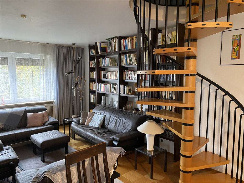 Immobilie in Obertaufkirchen - Sofort frei - 4-Zimmer Maisonettewohnung mit Garten in Obertaufkirchen - Nähe A94! - Bild 3