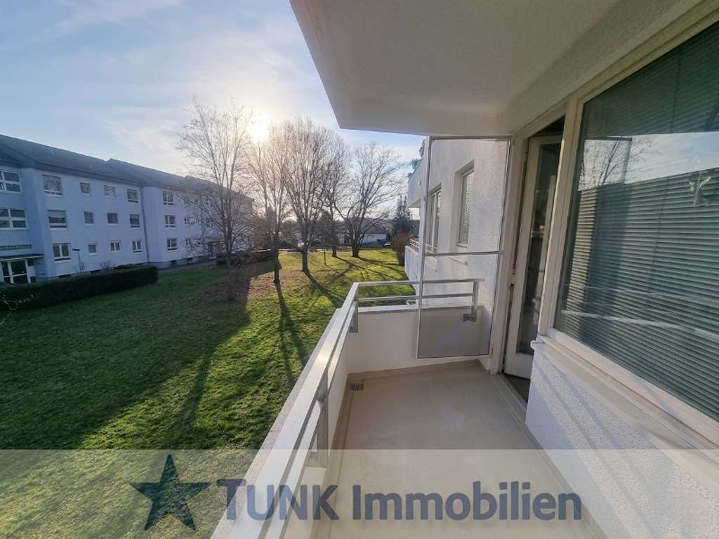 Immobilie in Großkrotzenburg - Helle 3 Zimmer-Eigentumswohnung mit Balkon, in grüner Lage von Großkrotzenburg! - Bild 2
