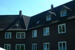*** Gartenanmietung möglich! Modernisierte 4-Zimmerwohnung in attraktiver Lage! *** – Fürstäbtissinstr. 64, 45355 Borbeck-Mitte, Essen – Vorschaubild 2