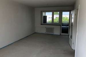 Wohnkomfort pur: Gemütliche Loggia und großzügiger Wohnbereich – Klausenerstr. 6, 38444 Detmerode, Wolfsburg – Vorschaubild 10