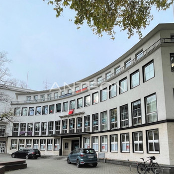 Direkt am Eingang des Innenhafens | Zentral gelegen | gute Autobahnanbindungen