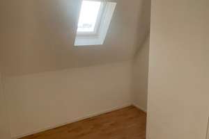 Charmante, helle 2-Zimmer-Maisonette-Wohnung in direkter Rheinnähe – Düsseldorfer Str. 142, 51063 Mülheim (Ortsteil), Köln – Vorschaubild 10