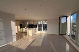 Penthouse-Traum: 3 Zimmer, umlaufende Dachterrasse & eigener Carport – Die vollständige Adresse der Immobilie erhältst du vom Anbieter., 22459 Schnelsen, Hamburg – Vorschaubild 8