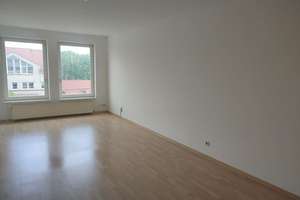 Freundliche 2-Raum-Wohnung mit verglaster Loggia mitten in Sudenburg sucht Sie! – Halberstädter Str. 118, 39112 Sudenburg, Magdeburg – Vorschaubild 5