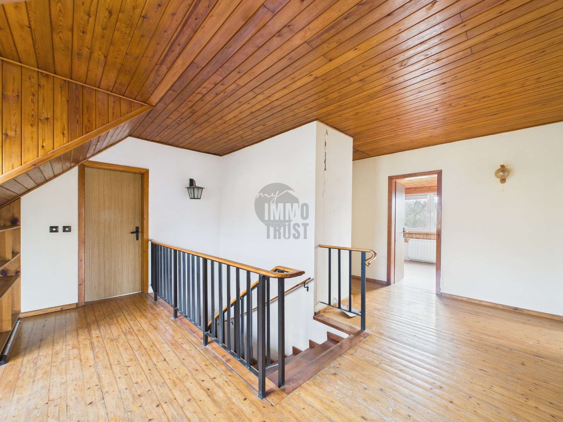 Immobilie in Boitzenburger Land - RUHEOASE AM DORFRAND MIT GROSSZÜGIGEM GRUNDSTÜCK UND SCHLOSSPANORAMA - Bild 10