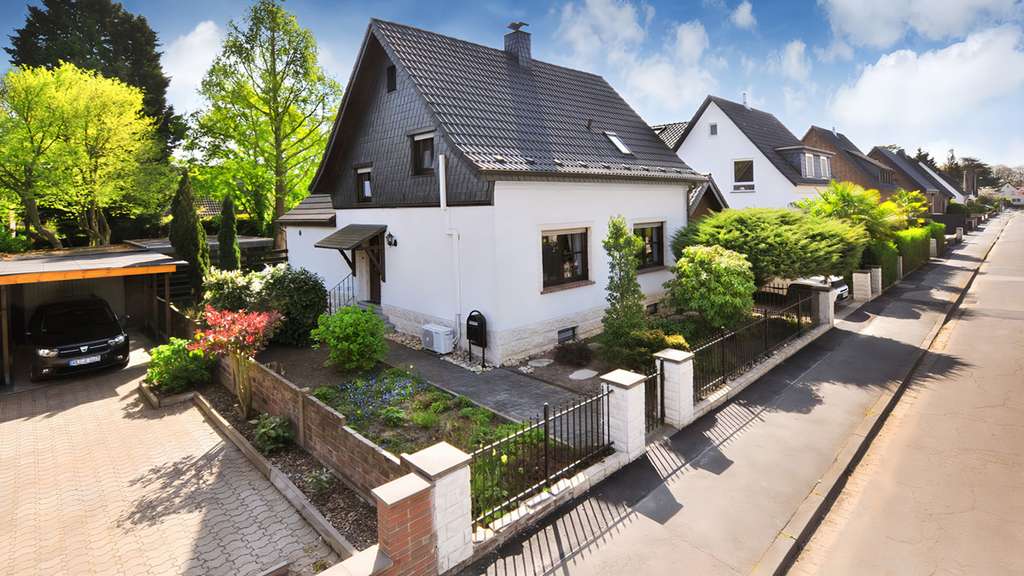 Moers-Eick: Idylisches Einfamilienhaus auf 
Traumgrundstück
