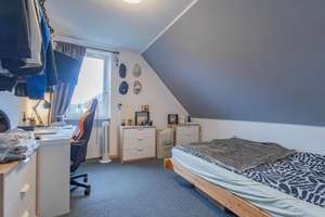++Gepflegte Doppelhaushälfte mit Carport in Rendsburg++ – Die vollständige Adresse der Immobilie erhältst du vom Anbieter., 24768 Rendsburg – Vorschaubild 8