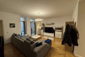 Modernized 2-room apartment in quiet back house with terrace, built-in kitchen – Adelheidstraße 54, 65185 Mitte, Wiesbaden – Vorschaubild 6