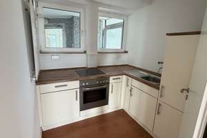 großräumige 2-Zimmer-Wohnung (7.OG) mit Süd-Balkon im Stadtzentrum – 40212 Friedrichstadt, Düsseldorf – Vorschaubild 3