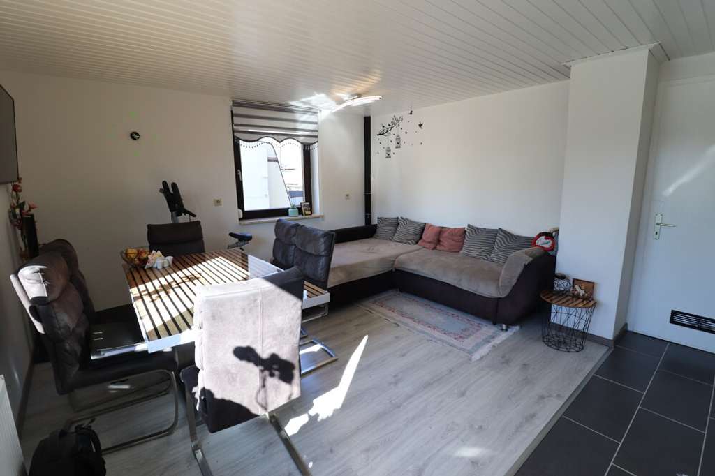 Immobilie in Münsingen - Doppelhaushälfte in ruhiger Lage in Magolsheim - Bild 4