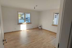 NEUBAU: Moderne Doppelhaushalfte mit Garten, PV-Anlage & Einbaukuche – Streicher Straße 7, 73614 Schorndorf – Vorschaubild 5