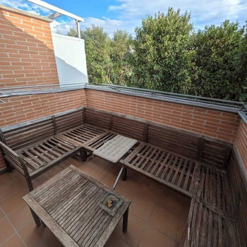 WOHNUNG MIT TERRASSE