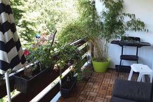 Familienfreundliche Wohnung mit Balkon und Einbauküche