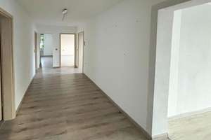 Lukratives Mehrfamilienhaus für renditeorientierte Investoren in gefragter Wohnlage von Kronach – Die vollständige Adresse der Immobilie erhältst du vom Anbieter., 96317 Kronach – Vorschaubild 9